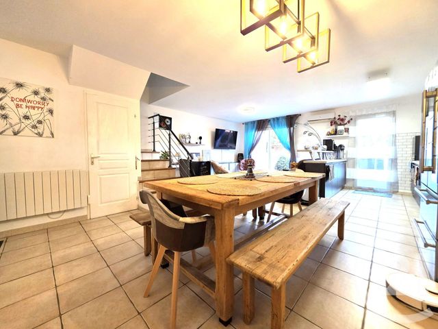 maison à vendre - 4 pièces - 106.0 m2 - ENTRESSEN - 13 - PROVENCE-ALPES-COTE-D-AZUR - Century 21 Cabinet Corvaja