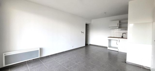 Appartement F2 à vendre - 2 pièces - 45.85 m2 - ISTRES - 13 - PROVENCE-ALPES-COTE-D-AZUR - Century 21 Cabinet Corvaja