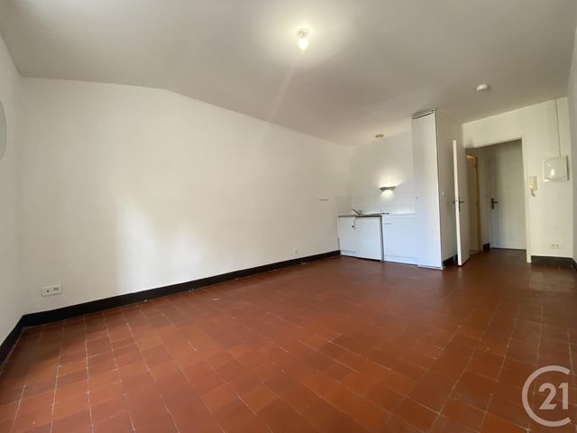 Appartement T1 à louer - 1 pièce - 25.17 m2 - ISTRES - 13 - PROVENCE-ALPES-COTE-D-AZUR - Century 21 Cabinet Corvaja
