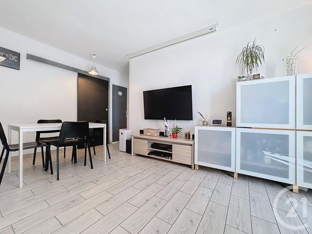 appartement à vendre - 3 pièces - 57.6 m2 - ISTRES - 13 - PROVENCE-ALPES-COTE-D-AZUR - Century 21 Cabinet Corvaja
