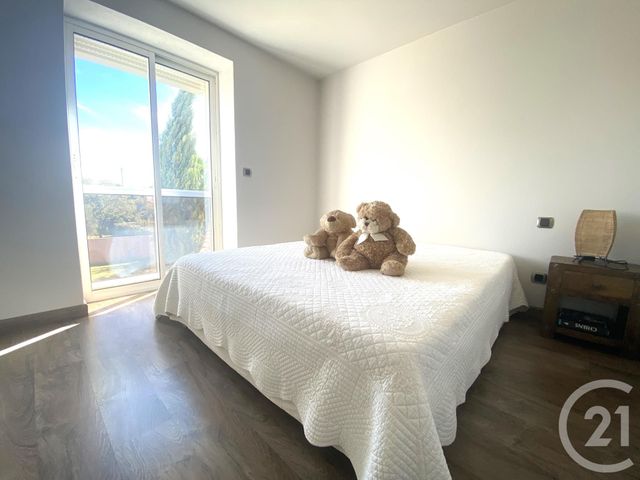 Afficher la photo en grand maison à vendre - 5 pièces - 211.1 m2 - ISTRES - 13 - PROVENCE-ALPES-COTE-D-AZUR - Century 21 Cabinet Corvaja