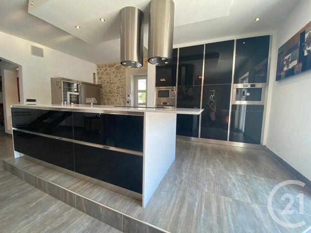 Afficher la photo en grand maison à vendre - 5 pièces - 211.1 m2 - ISTRES - 13 - PROVENCE-ALPES-COTE-D-AZUR - Century 21 Cabinet Corvaja