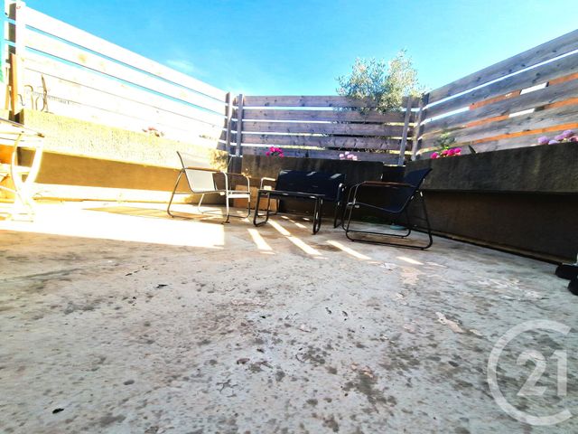 Appartement à vendre - 2 pièces - 43.78 m2 - MIRAMAS - 13 - PROVENCE-ALPES-COTE-D-AZUR - Century 21 Cabinet Corvaja