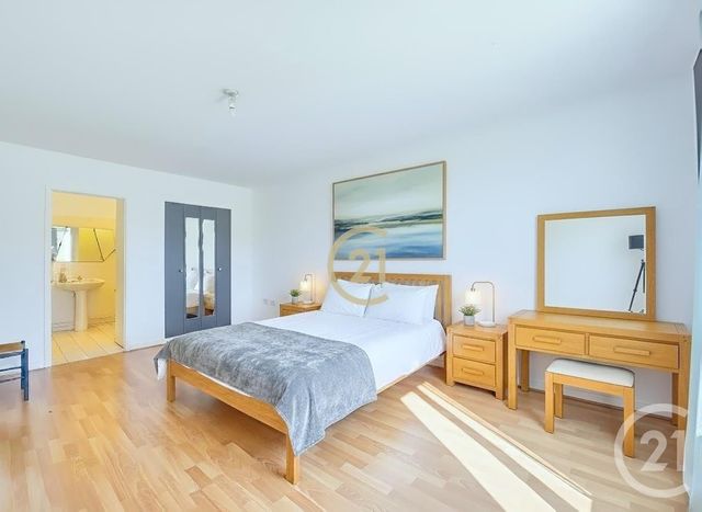 maison à vendre - 5 pièces - 136.68 m2 - ISTRES - 13 - PROVENCE-ALPES-COTE-D-AZUR - Century 21 Cabinet Corvaja