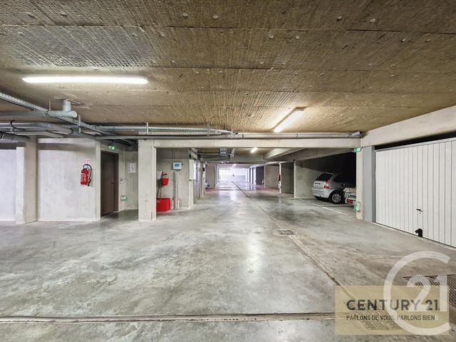parking à vendre - 12.5 m2 - ISTRES - 13 - PROVENCE-ALPES-COTE-D-AZUR - Century 21 Cabinet Corvaja