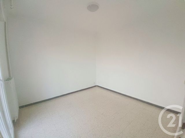 Appartement T3 à vendre - 3 pièces - 57.77 m2 - PORT DE BOUC - 13 - PROVENCE-ALPES-COTE-D-AZUR - Century 21 Cabinet Corvaja