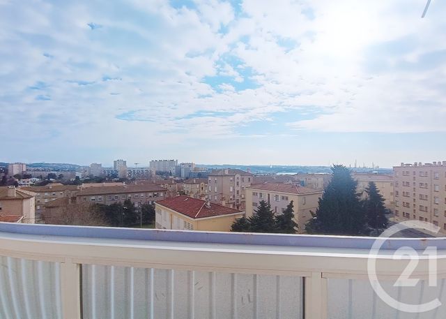 Appartement T3 à vendre - 3 pièces - 57.77 m2 - PORT DE BOUC - 13 - PROVENCE-ALPES-COTE-D-AZUR - Century 21 Cabinet Corvaja