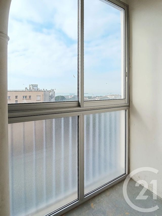 Appartement T3 à vendre - 3 pièces - 57.77 m2 - PORT DE BOUC - 13 - PROVENCE-ALPES-COTE-D-AZUR - Century 21 Cabinet Corvaja