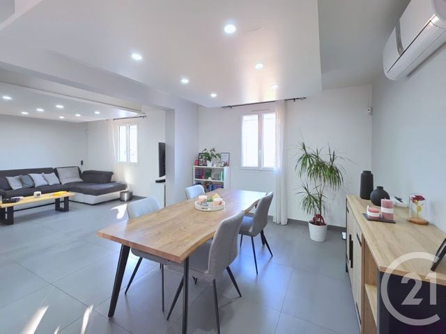 maison à vendre - 4 pièces - 125.0 m2 - ST MITRE LES REMPARTS - 13 - PROVENCE-ALPES-COTE-D-AZUR - Century 21 Cabinet Corvaja