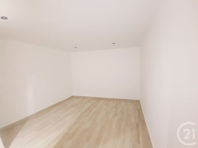 maison à vendre - 3 pièces - 55.0 m2 - ST CHAMAS - 13 - PROVENCE-ALPES-COTE-D-AZUR - Century 21 Cabinet Corvaja