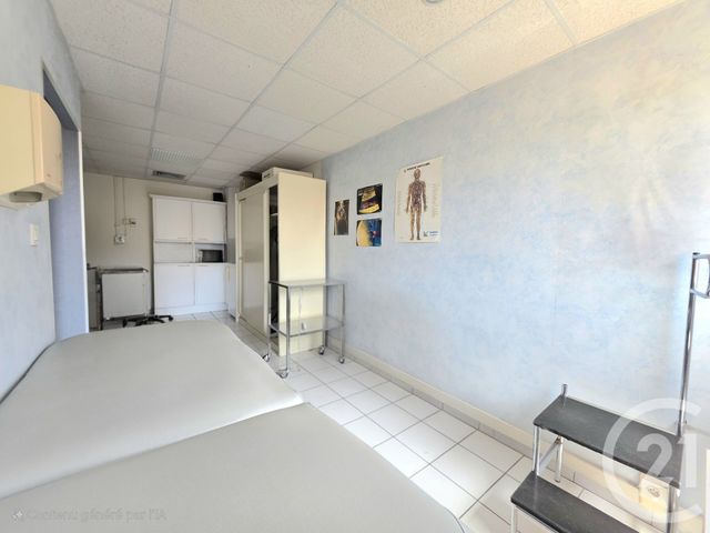Appartement T2 à vendre - 2 pièces - 43.81 m2 - ISTRES - 13 - PROVENCE-ALPES-COTE-D-AZUR - Century 21 Cabinet Corvaja