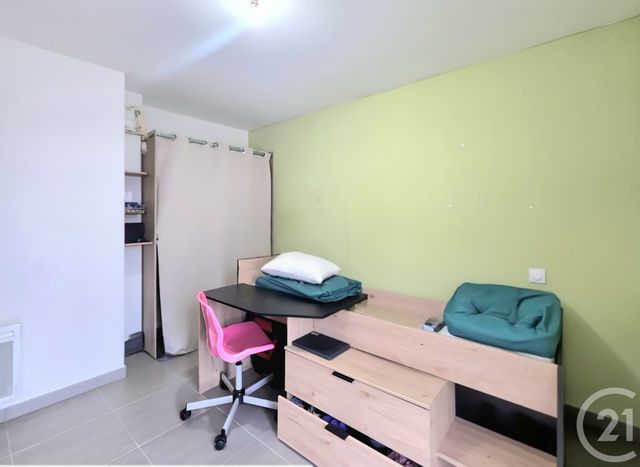 Appartement à vendre - 4 pièces - 70.0 m2 - ISTRES - 13 - PROVENCE-ALPES-COTE-D-AZUR - Century 21 Cabinet Corvaja