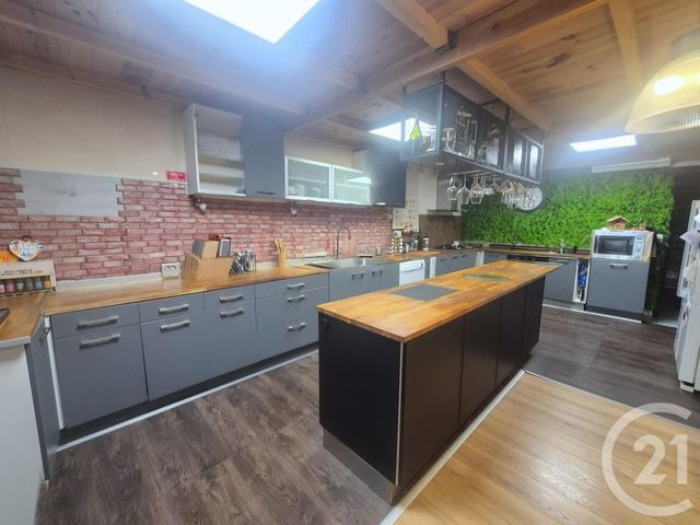 Appartement à vendre - 4 pièces - 173.0 m2 - FOS SUR MER - 13 - PROVENCE-ALPES-COTE-D-AZUR - Century 21 Cabinet Corvaja