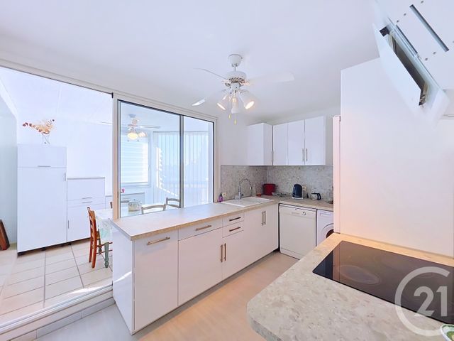 Appartement T4 à vendre - 4 pièces - 75.54 m2 - ISTRES - 13 - PROVENCE-ALPES-COTE-D-AZUR - Century 21 Cabinet Corvaja