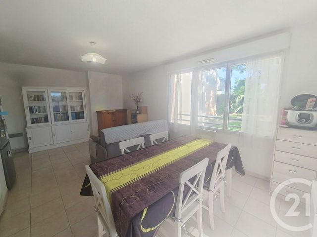 Appartement à vendre - 3 pièces - 51.26 m2 - ISTRES - 13 - PROVENCE-ALPES-COTE-D-AZUR - Century 21 Cabinet Corvaja