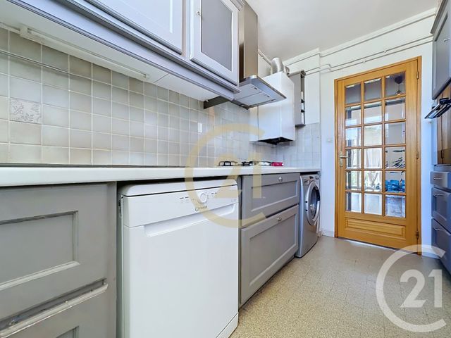 Appartement F4 à vendre - 4 pièces - 90.49 m2 - ISTRES - 13 - PROVENCE-ALPES-COTE-D-AZUR - Century 21 Cabinet Corvaja