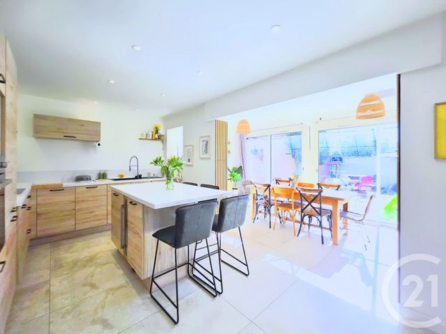 maison à vendre - 4 pièces - 127.74 m2 - FOS SUR MER - 13 - PROVENCE-ALPES-COTE-D-AZUR - Century 21 Cabinet Corvaja