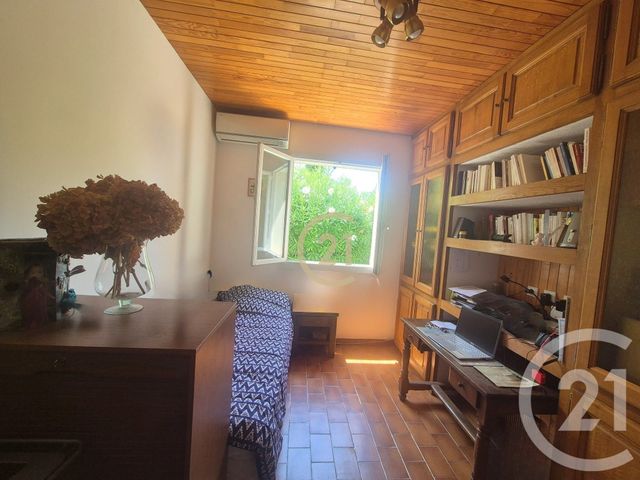 maison à vendre - 5 pièces - 117.0 m2 - ST MITRE LES REMPARTS - 13 - PROVENCE-ALPES-COTE-D-AZUR - Century 21 Cabinet Corvaja