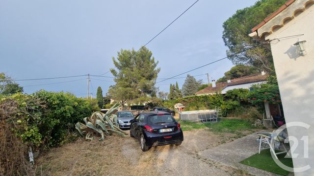 terrain - ST MITRE LES REMPARTS - 13