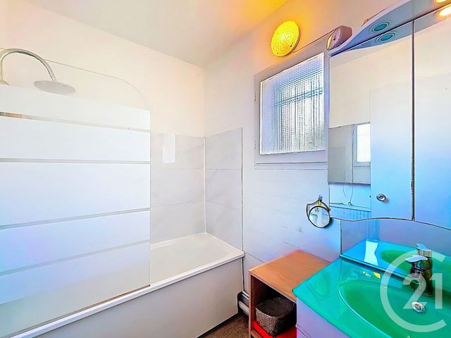 maison à vendre - 4 pièces - 83.91 m2 - ISTRES - 13 - PROVENCE-ALPES-COTE-D-AZUR - Century 21 Cabinet Corvaja