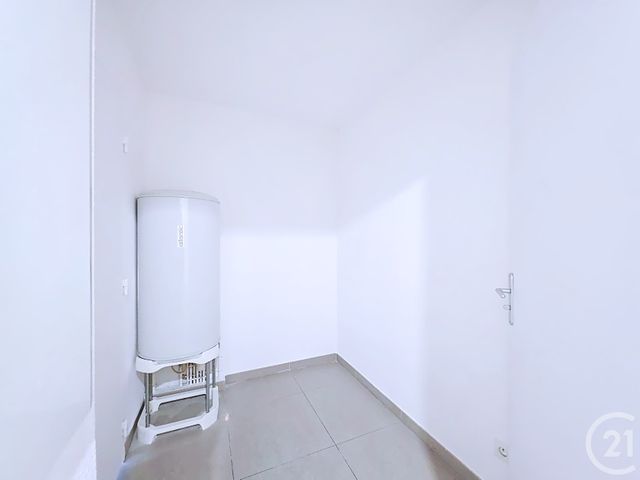 Appartement à vendre - 2 pièces - 39.37 m2 - FOS SUR MER - 13 - PROVENCE-ALPES-COTE-D-AZUR - Century 21 Cabinet Corvaja