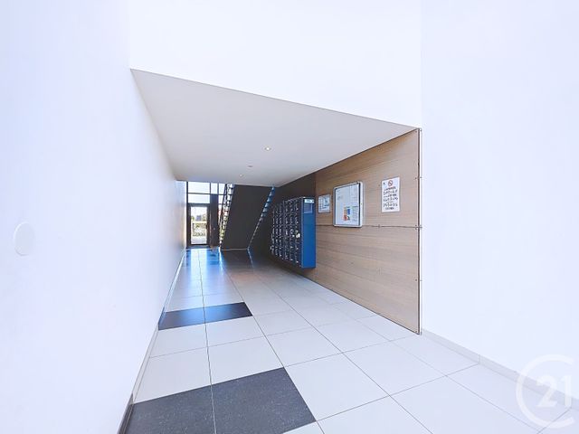 Appartement à vendre - 2 pièces - 39.37 m2 - FOS SUR MER - 13 - PROVENCE-ALPES-COTE-D-AZUR - Century 21 Cabinet Corvaja