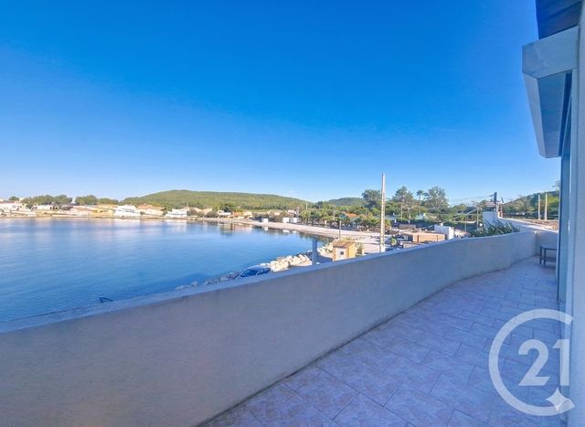 maison à vendre - 5 pièces - 101.9 m2 - ST MITRE LES REMPARTS - 13 - PROVENCE-ALPES-COTE-D-AZUR - Century 21 Cabinet Corvaja