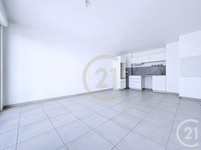 Appartement F3 à vendre - 3 pièces - 61.82 m2 - ISTRES - 13 - PROVENCE-ALPES-COTE-D-AZUR - Century 21 Cabinet Corvaja