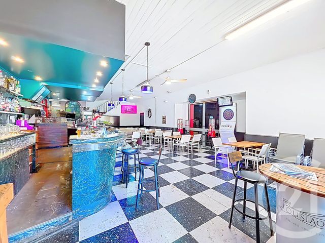 divers à vendre - 300.0 m2 - ST MITRE LES REMPARTS - 13 - PROVENCE-ALPES-COTE-D-AZUR - Century 21 Cabinet Corvaja