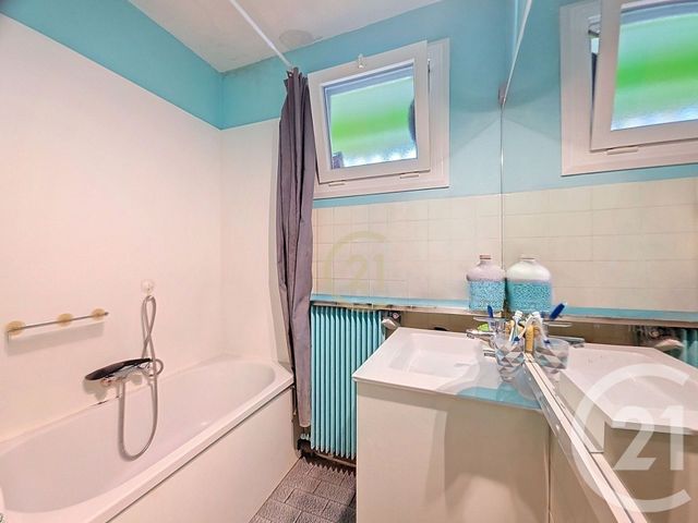 Appartement à vendre - 3 pièces - 57.96 m2 - ISTRES - 13 - PROVENCE-ALPES-COTE-D-AZUR - Century 21 Cabinet Corvaja