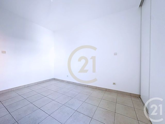 Appartement F3 à vendre - 3 pièces - 63.91 m2 - ISTRES - 13 - PROVENCE-ALPES-COTE-D-AZUR - Century 21 Cabinet Corvaja
