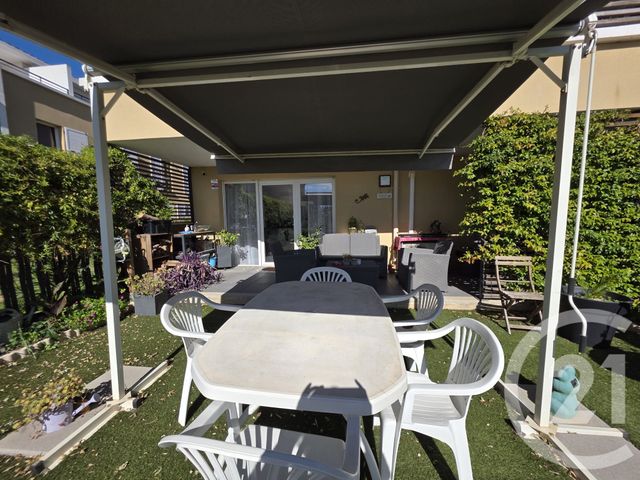 Appartement T4 à vendre - 4 pièces - 73.53 m2 - 13 - PROVENCE-ALPES-COTE-D-AZUR - Century 21 Cabinet Corvaja