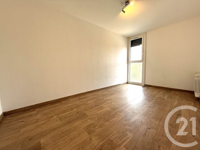 Appartement T4 à louer - 4 pièces - 72.59 m2 - SALON DE PROVENCE - 13 - PROVENCE-ALPES-COTE-D-AZUR - Century 21 Cabinet Corvaja