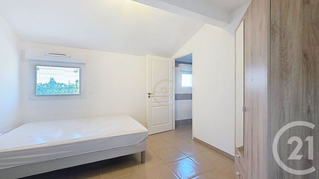 Appartement à vendre - 2 pièces - 35.56 m2 - ISTRES - 13 - PROVENCE-ALPES-COTE-D-AZUR - Century 21 Cabinet Corvaja