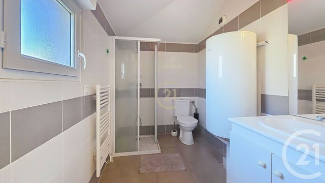 Appartement à vendre - 2 pièces - 35.56 m2 - ISTRES - 13 - PROVENCE-ALPES-COTE-D-AZUR - Century 21 Cabinet Corvaja