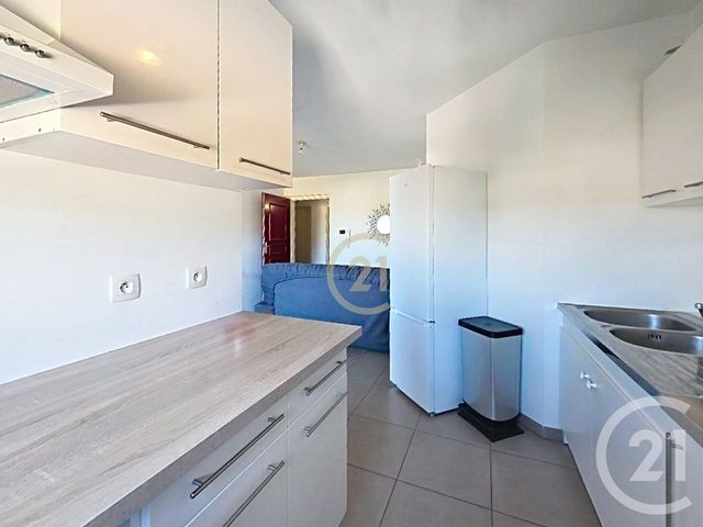 Appartement à vendre - 2 pièces - 35.56 m2 - ISTRES - 13 - PROVENCE-ALPES-COTE-D-AZUR - Century 21 Cabinet Corvaja