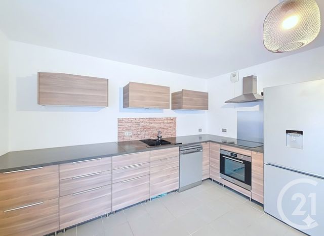 Appartement à vendre - 3 pièces - 62.48 m2 - ISTRES - 13 - PROVENCE-ALPES-COTE-D-AZUR - Century 21 Cabinet Corvaja