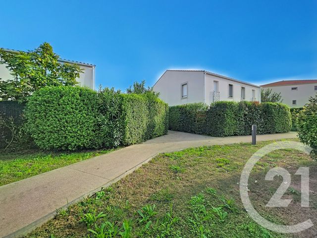 Appartement à vendre - 3 pièces - 62.48 m2 - ISTRES - 13 - PROVENCE-ALPES-COTE-D-AZUR - Century 21 Cabinet Corvaja