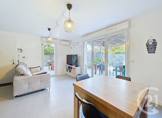 Appartement à vendre - 3 pièces - 62.48 m2 - ISTRES - 13 - PROVENCE-ALPES-COTE-D-AZUR - Century 21 Cabinet Corvaja