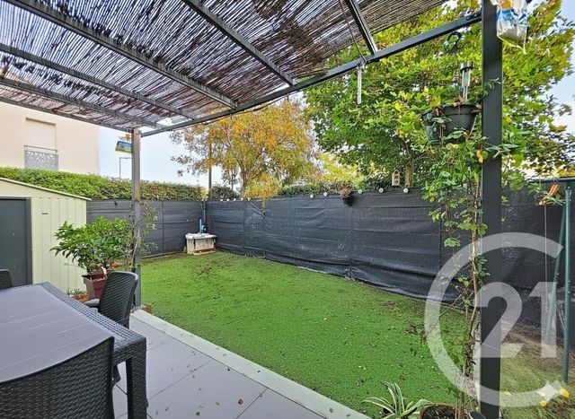 Appartement à vendre - 3 pièces - 62.48 m2 - ISTRES - 13 - PROVENCE-ALPES-COTE-D-AZUR - Century 21 Cabinet Corvaja