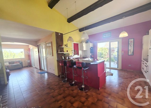 maison à vendre - 5 pièces - 114.77 m2 - ST MITRE LES REMPARTS - 13 - PROVENCE-ALPES-COTE-D-AZUR - Century 21 Cabinet Corvaja