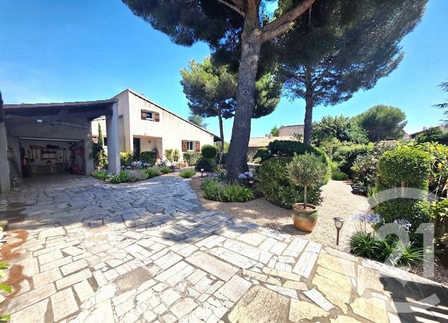 maison à vendre - 5 pièces - 114.77 m2 - ST MITRE LES REMPARTS - 13 - PROVENCE-ALPES-COTE-D-AZUR - Century 21 Cabinet Corvaja