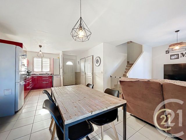 maison à vendre - 4 pièces - 78.6 m2 - FOS SUR MER - 13 - PROVENCE-ALPES-COTE-D-AZUR - Century 21 Cabinet Corvaja