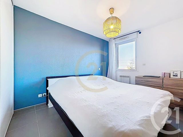 Appartement F3 à vendre - 3 pièces - 66.15 m2 - FOS SUR MER - 13 - PROVENCE-ALPES-COTE-D-AZUR - Century 21 Cabinet Corvaja