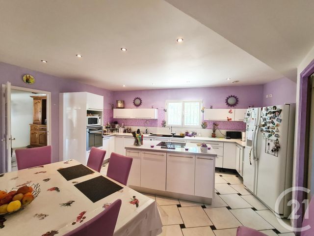 maison à vendre - 6 pièces - 184.0 m2 - 13 - PROVENCE-ALPES-COTE-D-AZUR - Century 21 Cabinet Corvaja maison à vendre - 6 pièces - 184.0 m2 - 13 - PROVENCE-ALPES-COTE-D-AZUR - Century 21 Cabinet Corvaja