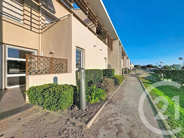 Appartement à vendre - 2 pièces - 43.96 m2 - FOS SUR MER - 13 - PROVENCE-ALPES-COTE-D-AZUR - Century 21 Cabinet Corvaja