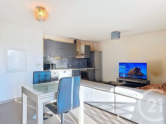 Appartement à vendre - 2 pièces - 43.96 m2 - FOS SUR MER - 13 - PROVENCE-ALPES-COTE-D-AZUR - Century 21 Cabinet Corvaja