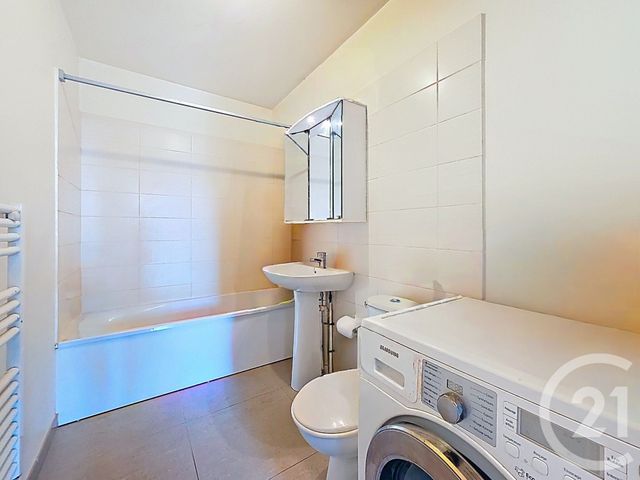 Appartement à vendre - 2 pièces - 43.96 m2 - FOS SUR MER - 13 - PROVENCE-ALPES-COTE-D-AZUR - Century 21 Cabinet Corvaja