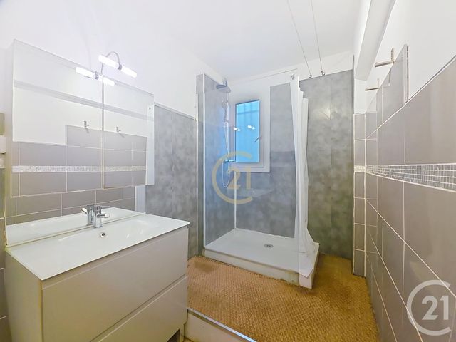 Appartement F3 à vendre - 3 pièces - 76.0 m2 - ISTRES - 13 - PROVENCE-ALPES-COTE-D-AZUR - Century 21 Cabinet Corvaja