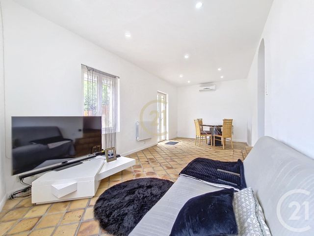 maison à vendre - 4 pièces - 85.57 m2 - ST MITRE LES REMPARTS - 13 - PROVENCE-ALPES-COTE-D-AZUR - Century 21 Cabinet Corvaja